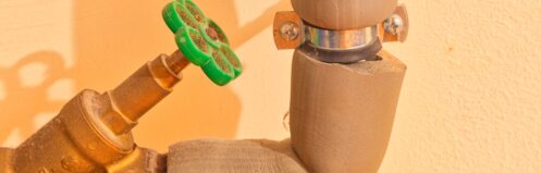 insulated pipe with water shutoff valve